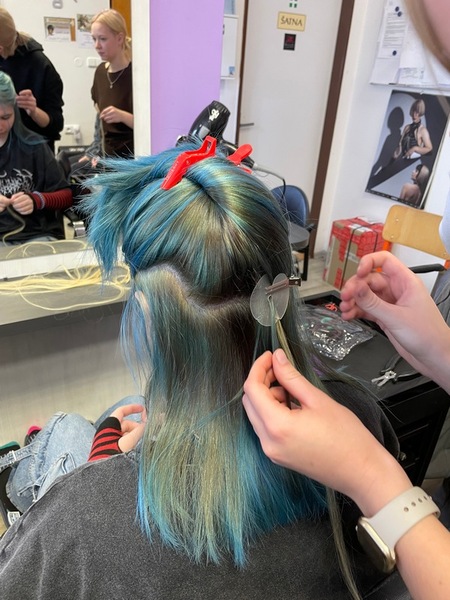 Školení - prodlužování vlasů - foto 3